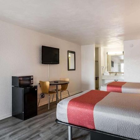 Motel 6-Portsmouth, Va Ngoại thất bức ảnh