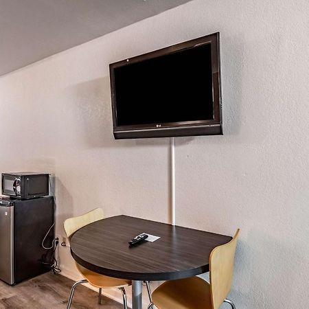Motel 6-Portsmouth, Va Ngoại thất bức ảnh