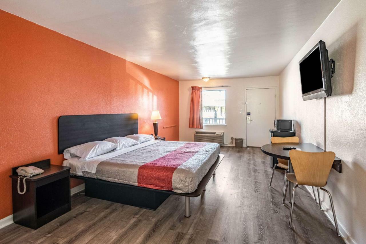 Motel 6-Portsmouth, Va Ngoại thất bức ảnh